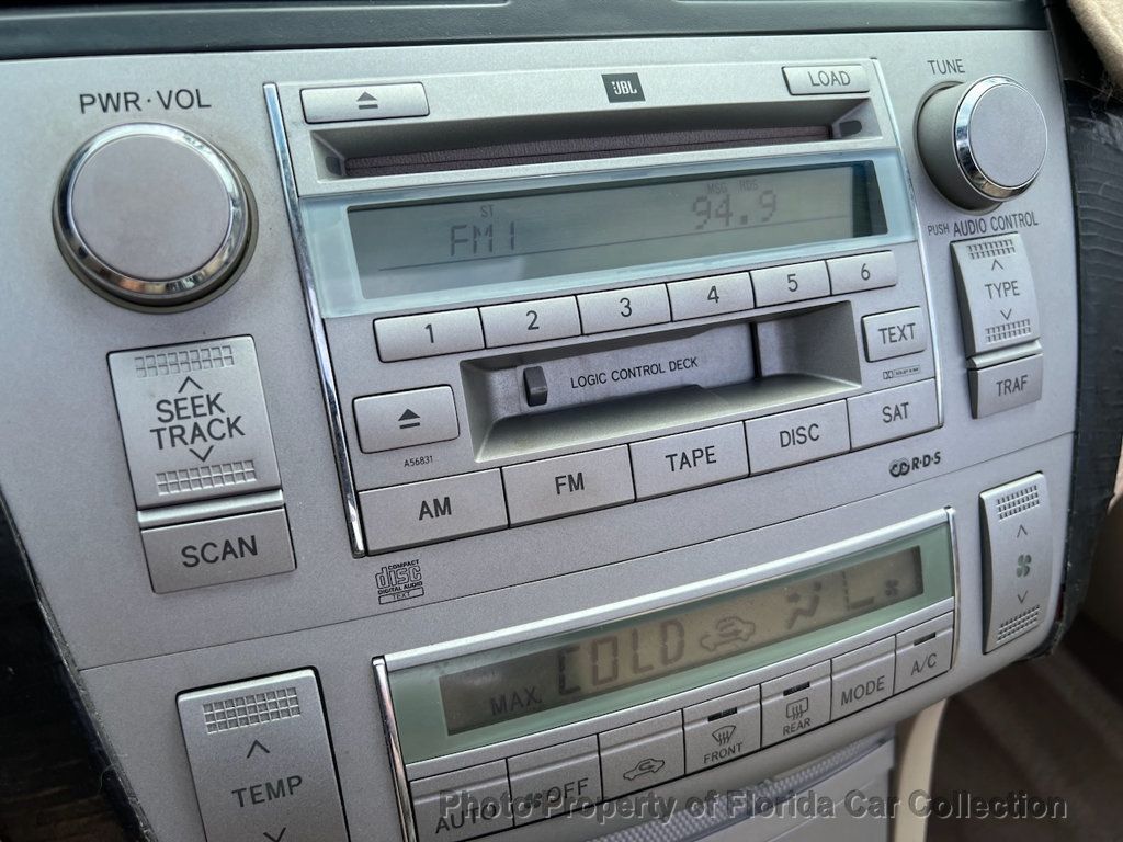 2006 Toyota Camry Solara Convertible SLE V6 - 22920688 - 38