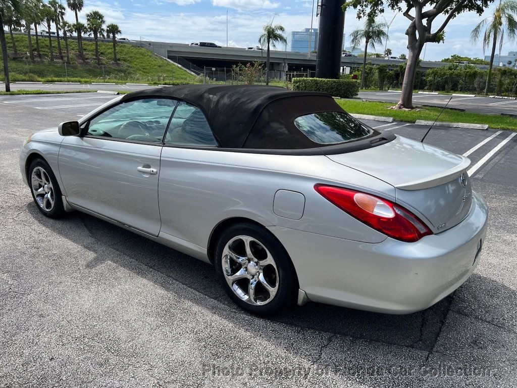 2006 Toyota Camry Solara Convertible SLE V6 Automatic - 22554697 - 18