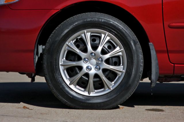 2006 Toyota Corolla 4dr Sedan LE Automatic - 20537491 - 11