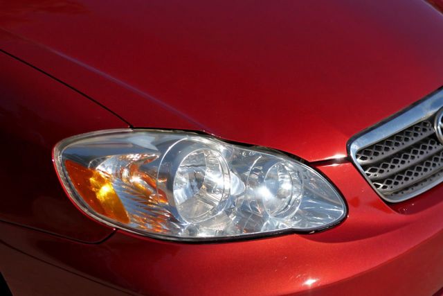 2006 Toyota Corolla 4dr Sedan LE Automatic - 20537491 - 18