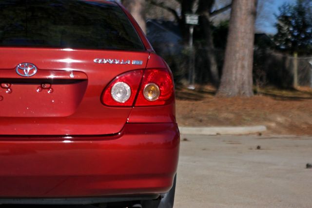 2006 Toyota Corolla 4dr Sedan LE Automatic - 20537491 - 24