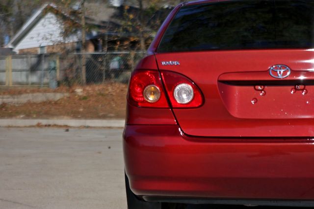 2006 Toyota Corolla 4dr Sedan LE Automatic - 20537491 - 25