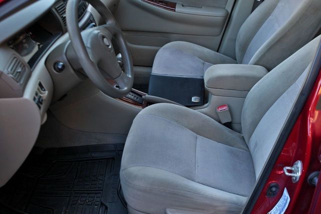 2006 Toyota Corolla 4dr Sedan LE Automatic - 20537491 - 31