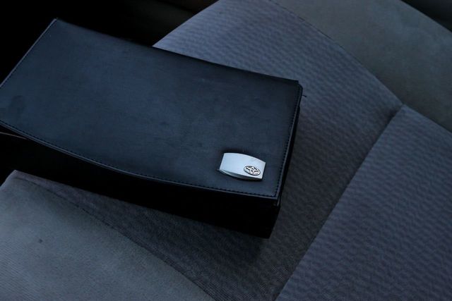 2006 Toyota Corolla 4dr Sedan LE Automatic - 20537491 - 46