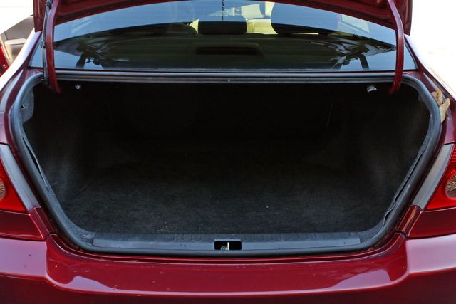 2006 Toyota Corolla 4dr Sedan LE Automatic - 20537491 - 47