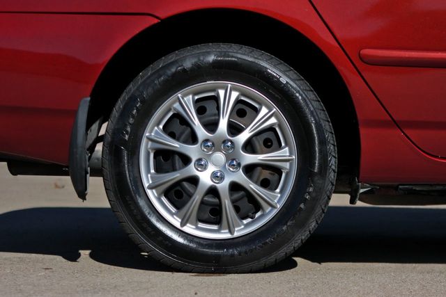 2006 Toyota Corolla 4dr Sedan LE Automatic - 20537491 - 5