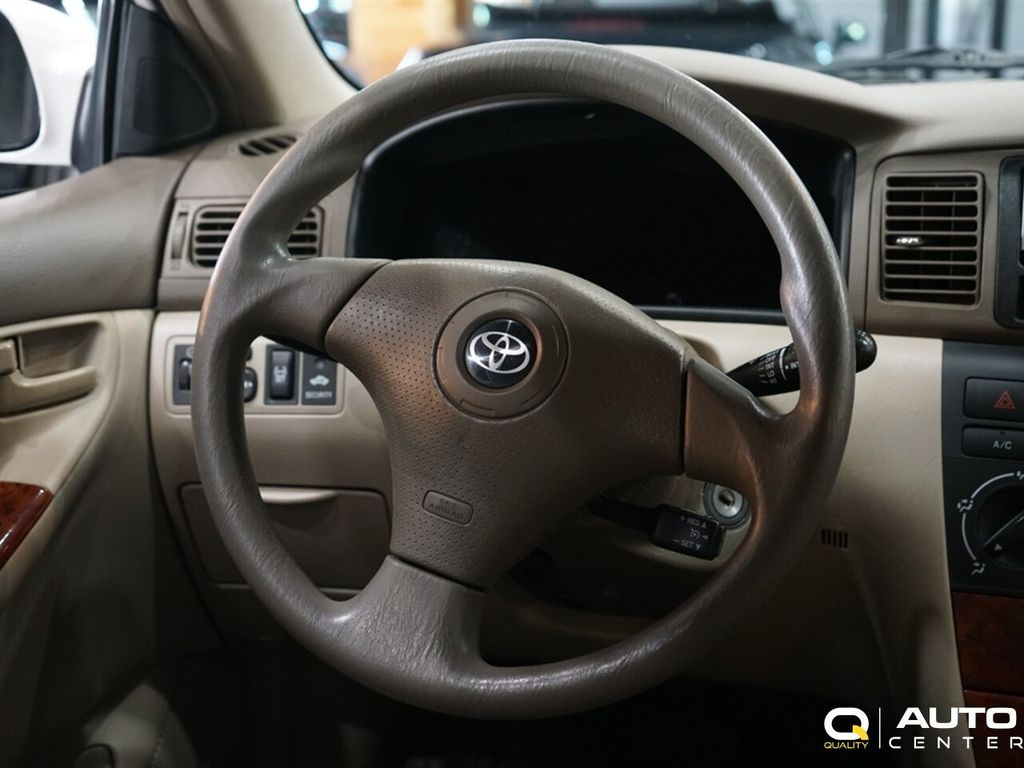 2006 Toyota Corolla 4dr Sedan LE Automatic - 23079535 - 12