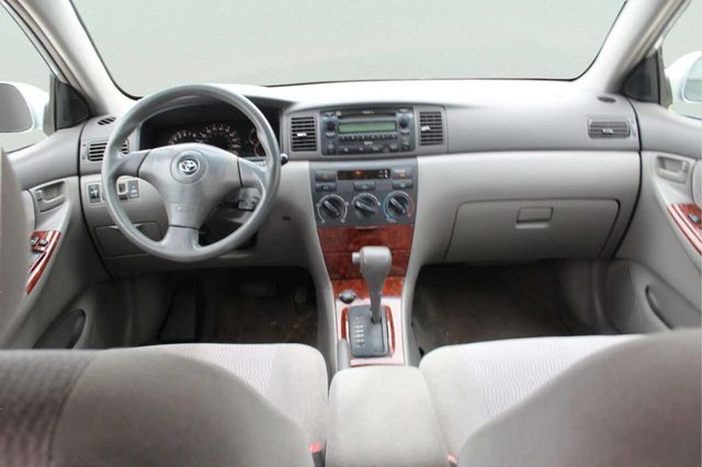 2006 Toyota Corolla 4dr Sedan LE Automatic - 23026750 - 7