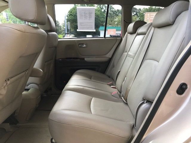 2006 Toyota Highlander 4dr V6 4WD Limited w/3rd Row - 18059966 - 12