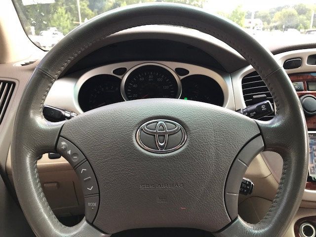 2006 Toyota Highlander 4dr V6 4WD Limited w/3rd Row - 18059966 - 8