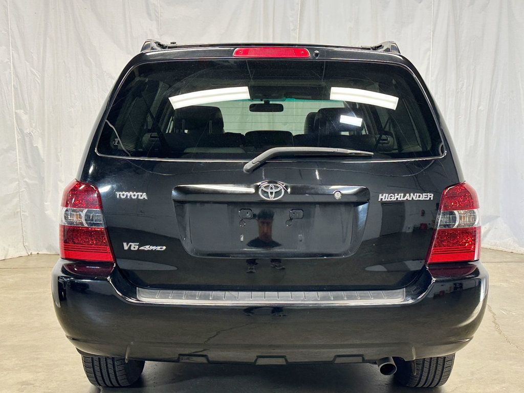 2006 Toyota Highlander 4dr V6 4WD Limited w/3rd Row - 23081215 - 9