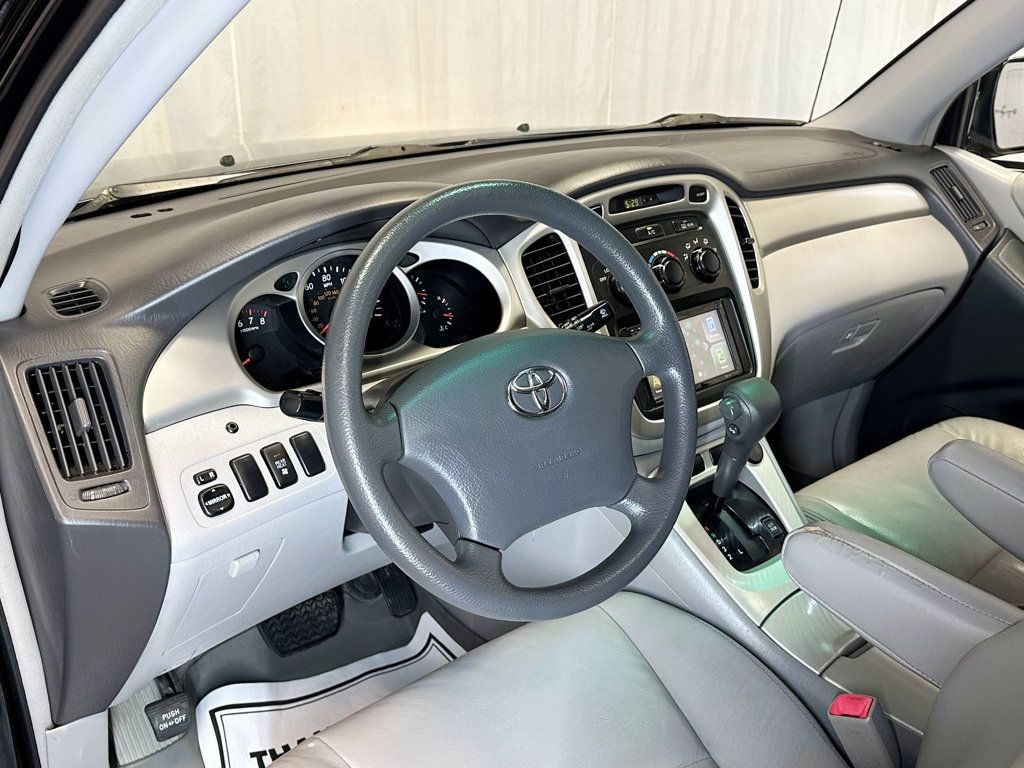 2006 Toyota Highlander 4dr V6 4WD Limited w/3rd Row - 23081215 - 19