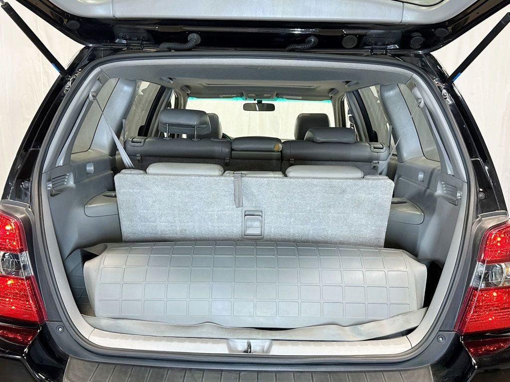 2006 Toyota Highlander 4dr V6 4WD Limited w/3rd Row - 23081215 - 37