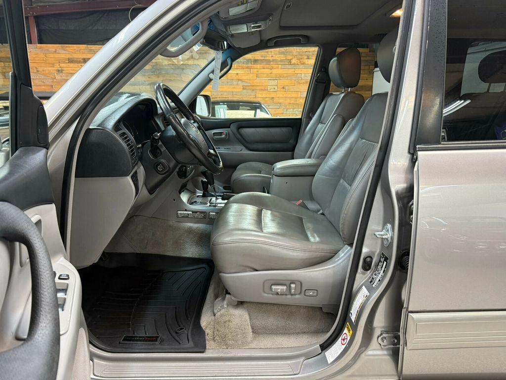 2006 Toyota Land Cruiser Local Trade/Heated Leather Seats/Navigation/JBL Audio - 23065774 - 18