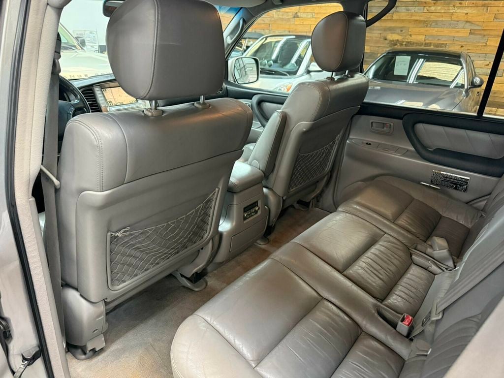 2006 Toyota Land Cruiser Local Trade/Heated Leather Seats/Navigation/JBL Audio - 23065774 - 21