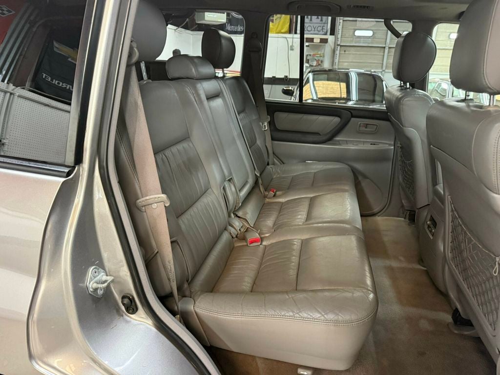 2006 Toyota Land Cruiser Local Trade/Heated Leather Seats/Navigation/JBL Audio - 23065774 - 28