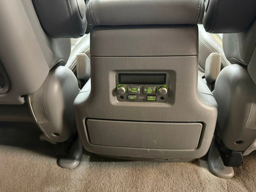 2006 Toyota Land Cruiser Local Trade/Heated Leather Seats/Navigation/JBL Audio - 23065774 - 29