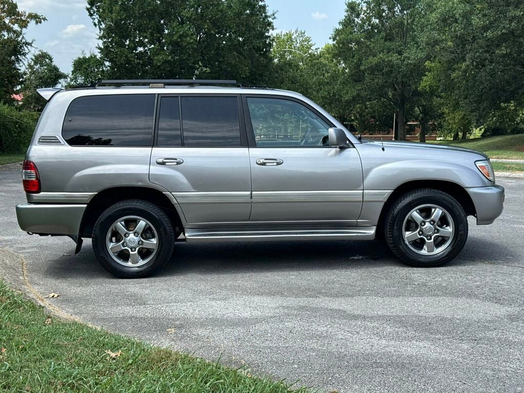 2006 Toyota Land Cruiser Local Trade/Heated Leather Seats/Navigation/JBL Audio - 23065774 - 6