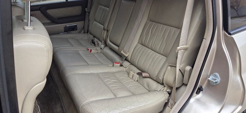 2006 Toyota Land Cruiser LOW MILES Timing Belt Done CLEAN 4x4 3rd Row 615-300-6004 - 22996837 - 14