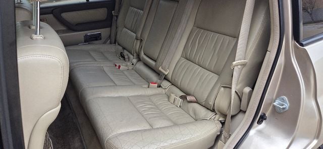 2006 Toyota Land Cruiser LOW MILES Timing Belt Done CLEAN 4x4 3rd Row 615-300-6004 - 22996837 - 14