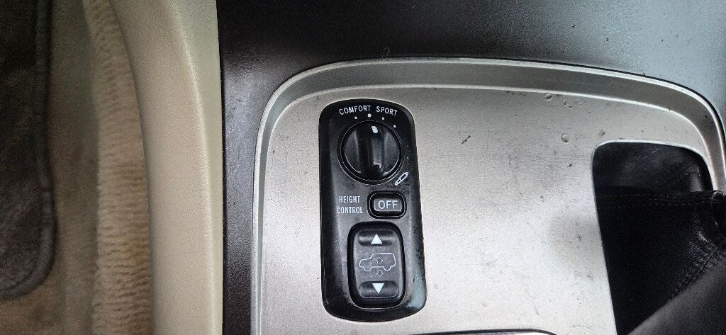 2006 Toyota Land Cruiser LOW MILES Timing Belt Done CLEAN 4x4 3rd Row 615-300-6004 - 22996837 - 28