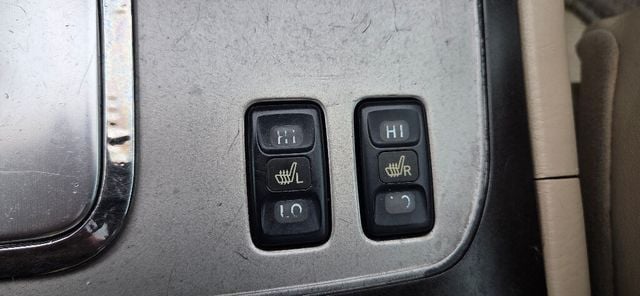 2006 Toyota Land Cruiser LOW MILES Timing Belt Done CLEAN 4x4 3rd Row 615-300-6004 - 22996837 - 29