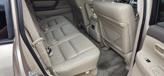 2006 Toyota Land Cruiser LOW MILES Timing Belt Done CLEAN 4x4 3rd Row 615-300-6004 - 22996837 - 30