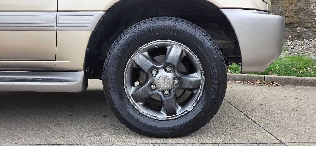 2006 Toyota Land Cruiser LOW MILES Timing Belt Done CLEAN 4x4 3rd Row 615-300-6004 - 22996837 - 39