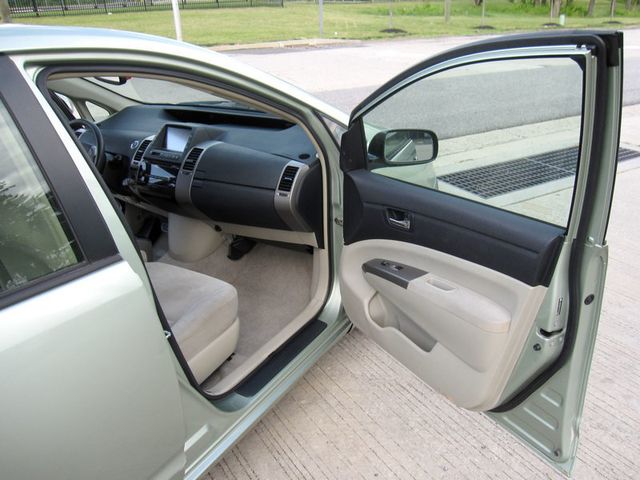 2006 Toyota Prius 5dr Hatchback - 23033385 - 20