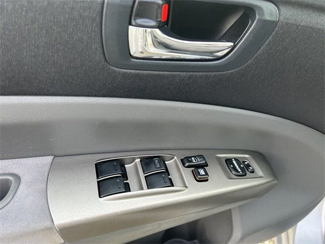 2006 Toyota Prius 5dr Hatchback - 22970437 - 11