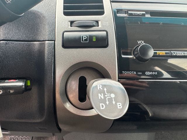 2006 Toyota Prius 5dr Hatchback - 22881619 - 28