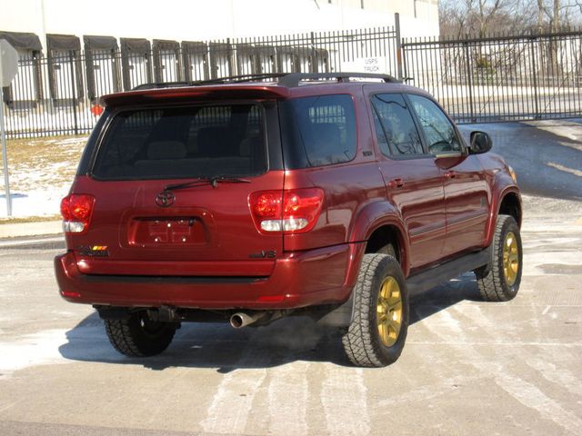 2006 Toyota Sequoia 4dr SR5 - 22975622 - 11