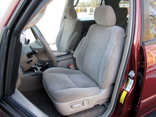 2006 Toyota Sequoia 4dr SR5 - 22975622 - 18