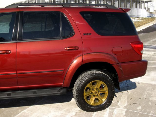 2006 Toyota Sequoia 4dr SR5 - 22975622 - 7