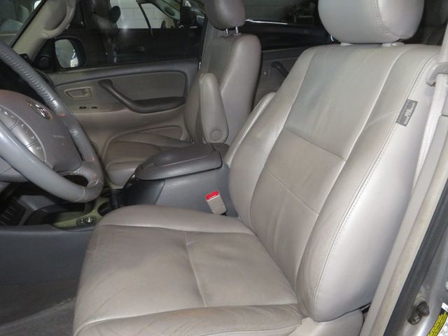 2006 Toyota Sequoia 4X4 SEQUOIA EXTRA  CLEAN LEATHER MOONROOF V8  - 23048259 - 22