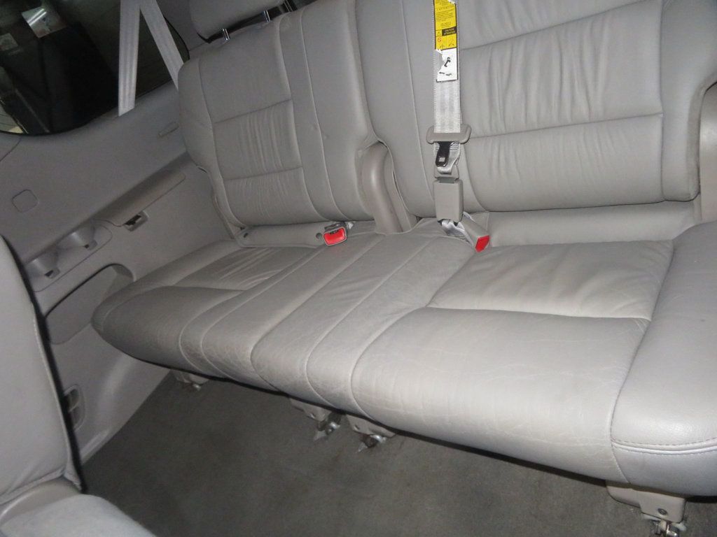 2006 Toyota Sequoia 4X4 SEQUOIA EXTRA  CLEAN LEATHER MOONROOF V8  - 23048259 - 28
