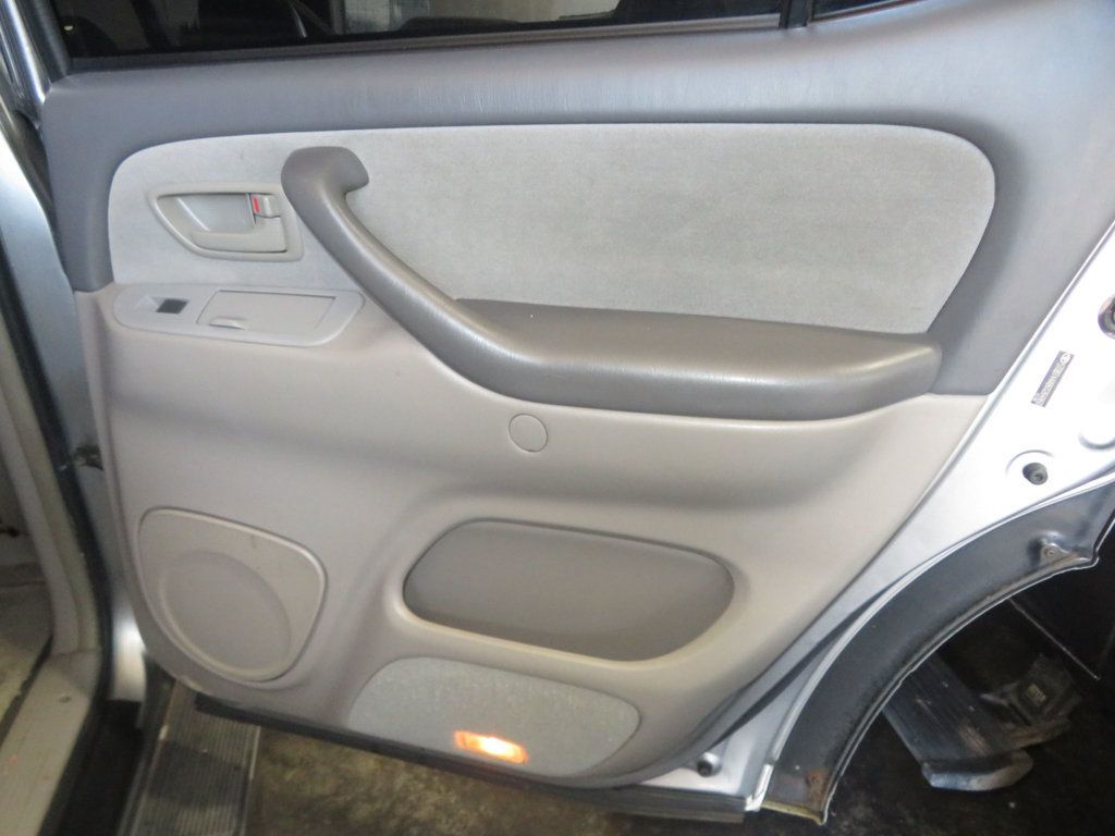 2006 Toyota Sequoia 4X4 SEQUOIA EXTRA  CLEAN LEATHER MOONROOF V8  - 23048259 - 29