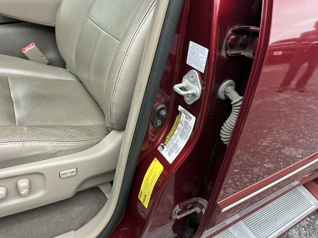2006 Toyota Sequoia Limited 4x4  - 23081395 - 39