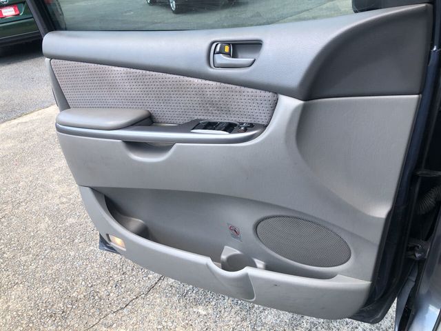 2006 Toyota Sienna CE 8 Passenger 4dr Mini Van - 22054614 - 9