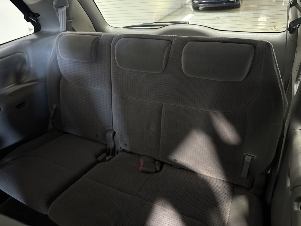 2006 Toyota Sienna LE - 23025574 - 25