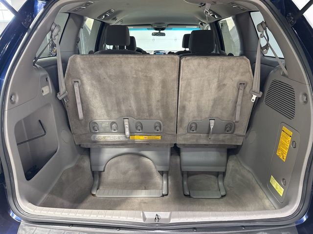2006 Toyota Sienna LE - 23025574 - 26