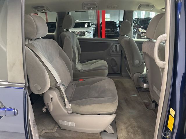 2006 Toyota Sienna LE - 23025574 - 27