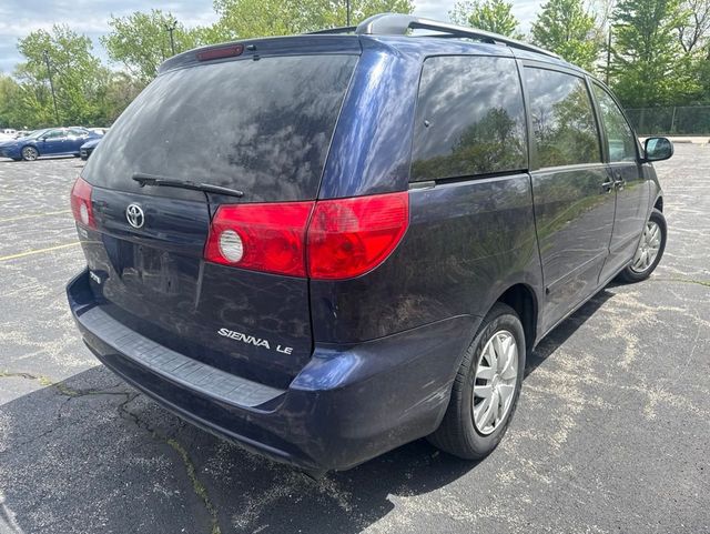 2006 Toyota Sienna LE - 23025574 - 4