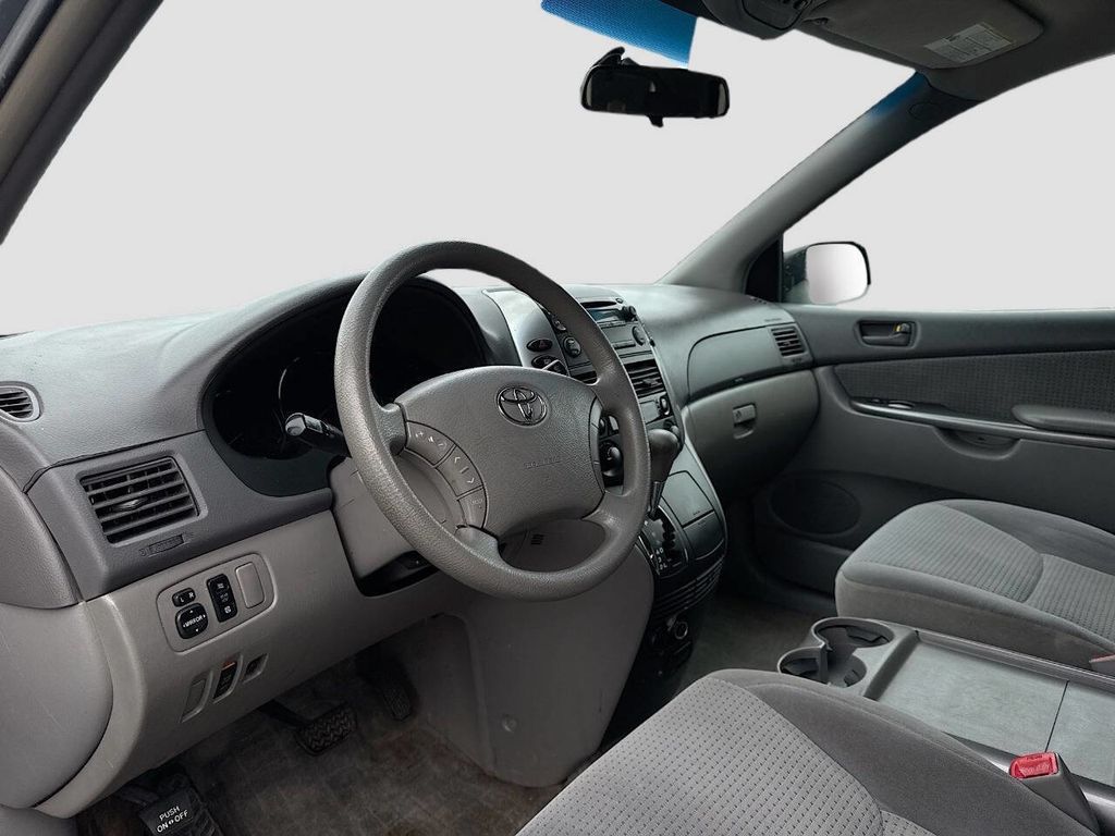 2006 Toyota Sienna LE 7 Passenger Mini - 22966048 - 10