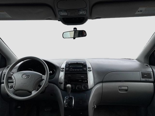 2006 Toyota Sienna LE 7 Passenger Mini - 22966048 - 21