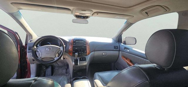 2006 Toyota Sienna XLE 7 Passenger 4dr Mini Van - 22986797 - 6