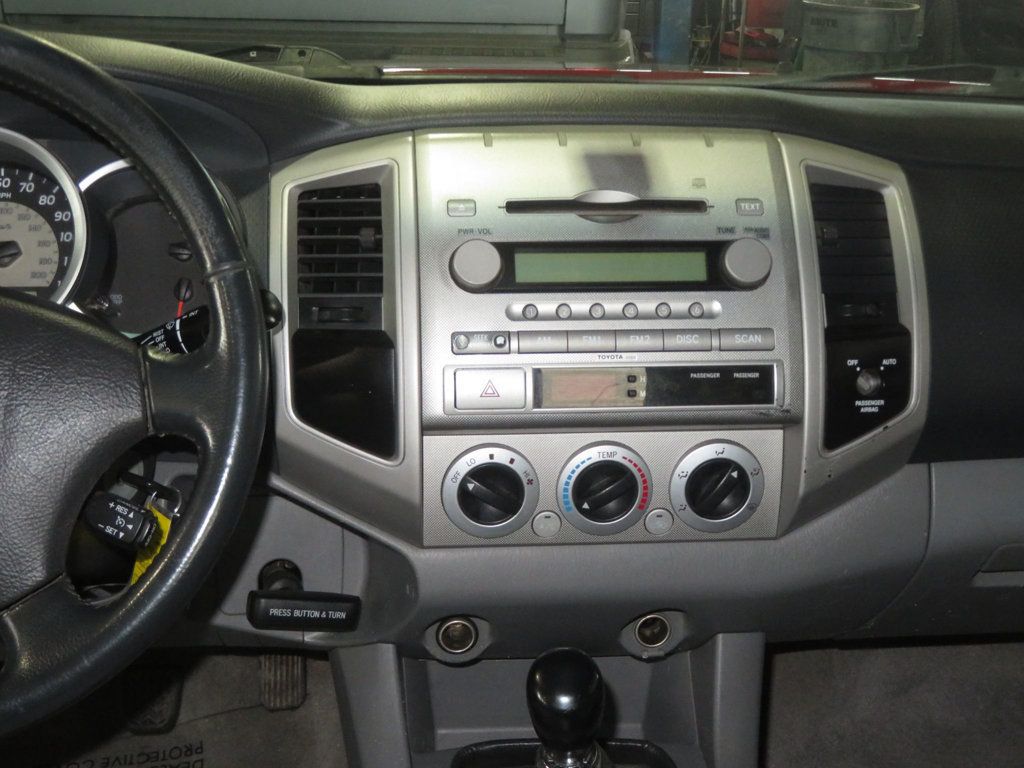 2006 Toyota Tacoma 2OWNER ACCESS CAB EXTRA CLEAN MANUAL TRANNY GAS SAVER  - 22969302 - 32