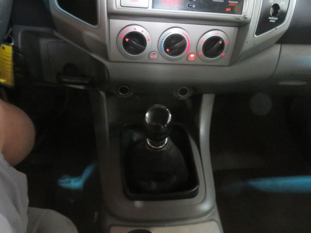2006 Toyota Tacoma 2OWNER ACCESS CAB EXTRA CLEAN MANUAL TRANNY GAS SAVER  - 22969302 - 34