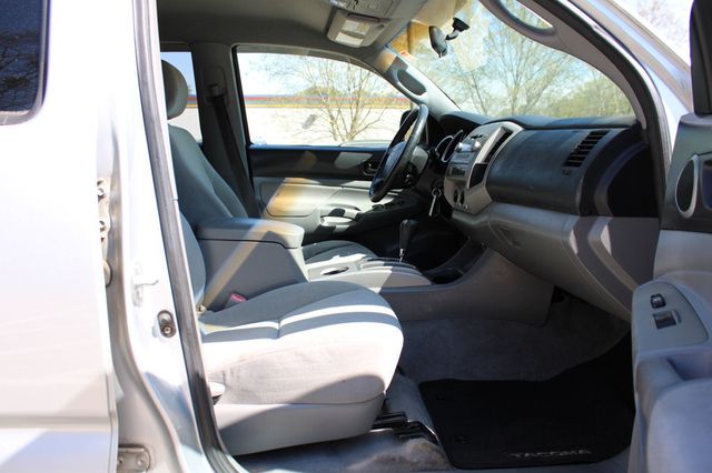 2006 Toyota Tacoma Double 128" PreRunner Automatic - 22994335 - 28