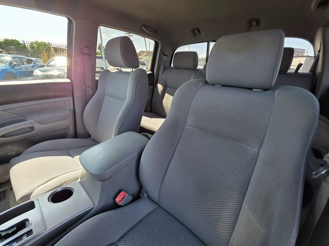 2006 Toyota Tacoma Double 128" PreRunner Automatic - 22915978 - 13